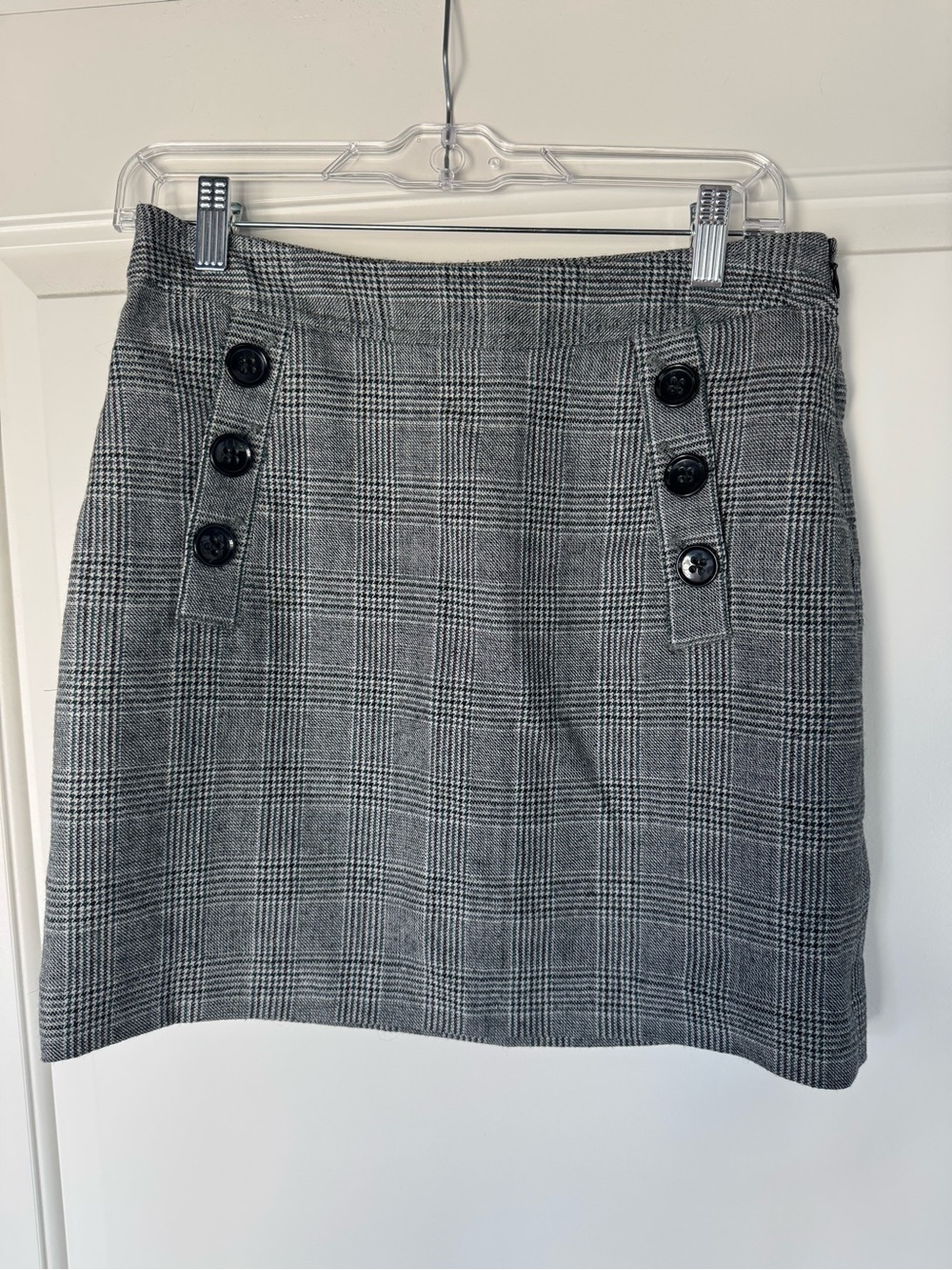 Banana Republic Gray Plaid Button-Trim Mini Skirt
